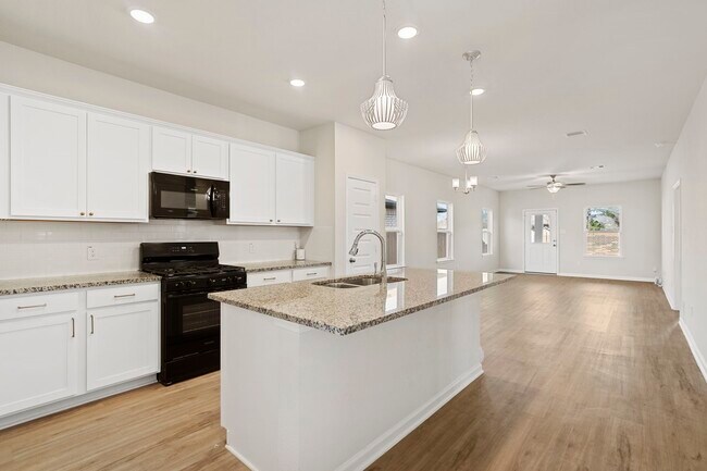 Building Photo - 3338 Brushy Marsh Dr