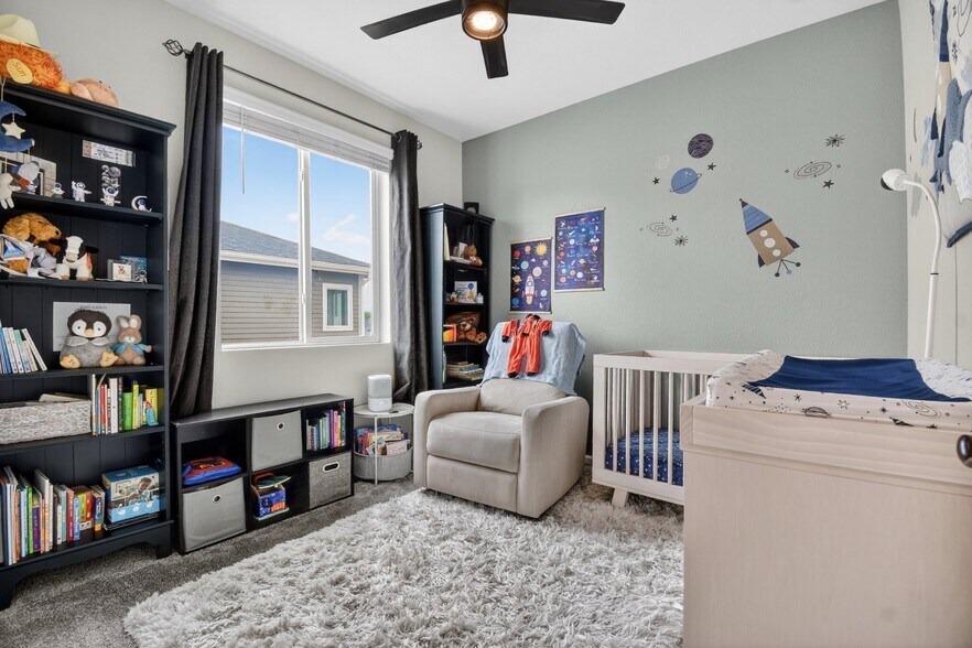 Building Photo - 5350 Routt Ct
