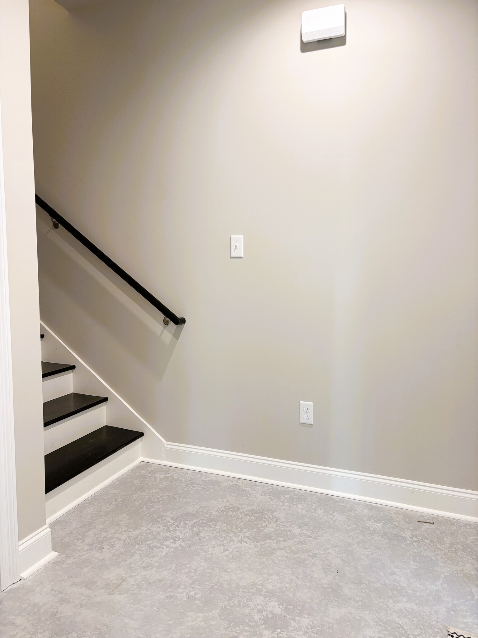 foyer - 107 Centre Sarcelle Blvd