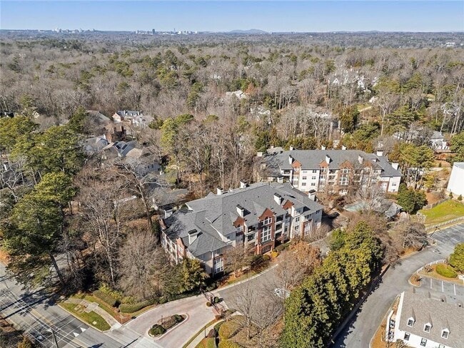 Building Photo - 3636 Habersham Rd NW