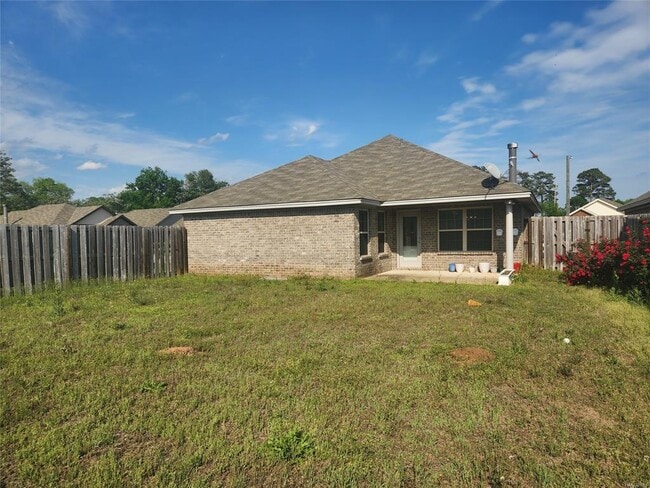 Building Photo - 573 Old Mill Way