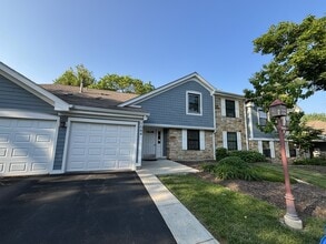 Building Photo - 1544 Williamsburg Dr