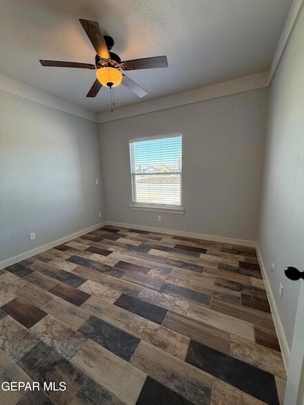 Building Photo - 3873 Loma Dante