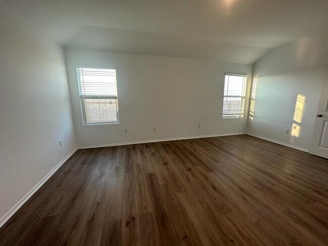 Building Photo - 408 Golden Grove Pkwy