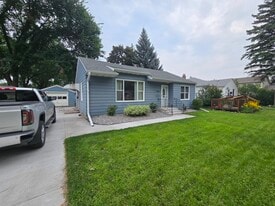 Building Photo - 2606 6th Ave N