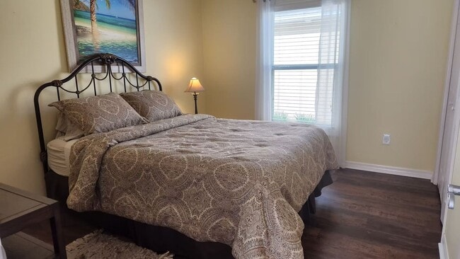 Building Photo - 3025 Bartow Ln