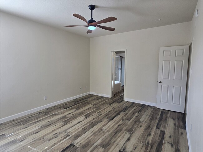 Building Photo - 6435 Richland Hills Dr