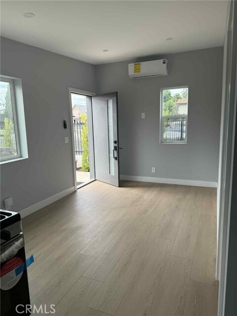 Building Photo - 1860 W 48th St