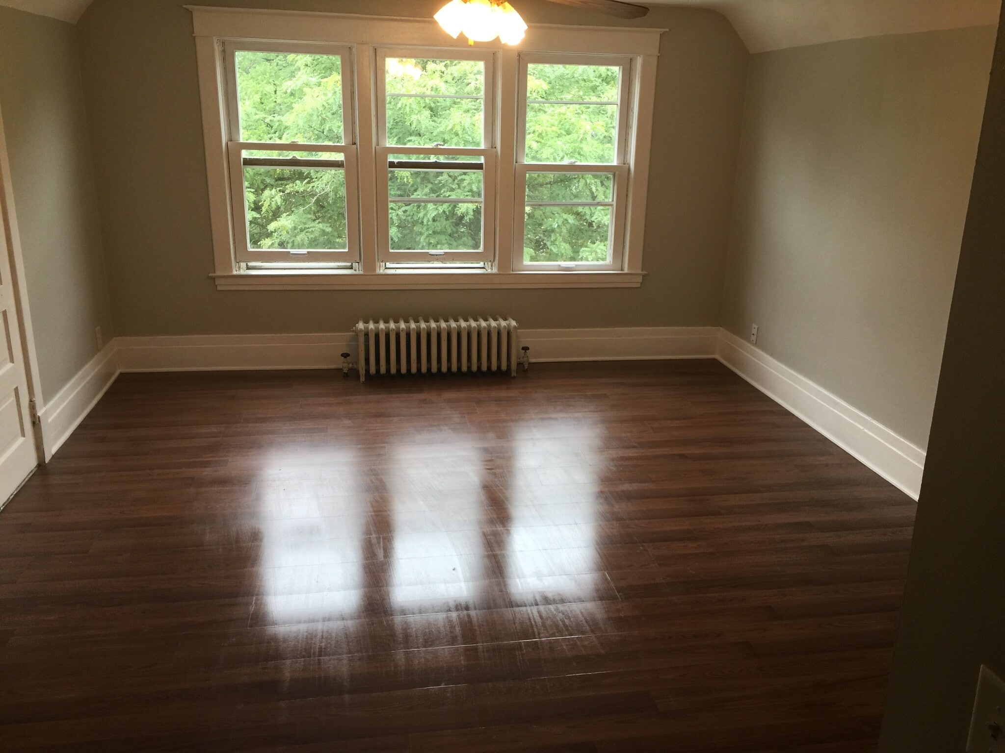 living 2 - 721 Locust St