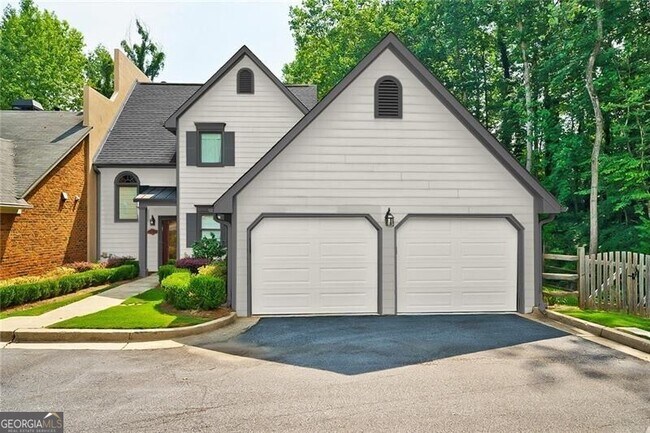 Building Photo - 947 Lenox Hill Ct NE