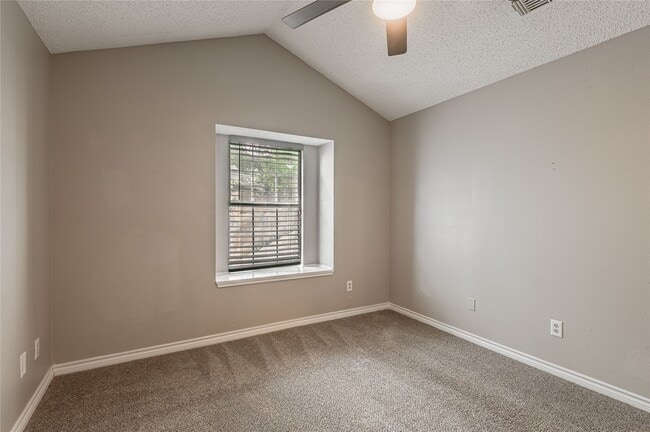 Building Photo - 1228 Ave O