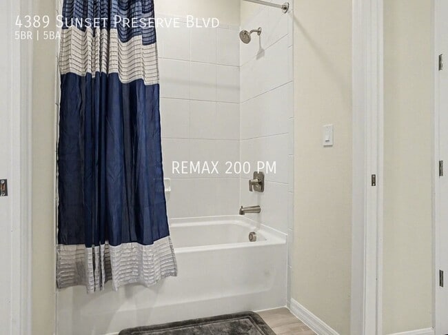 Building Photo - 4389 Sunset Preserve Blvd