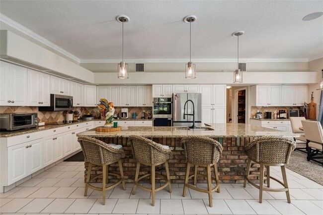 Building Photo - 6406 Spyglass Ln