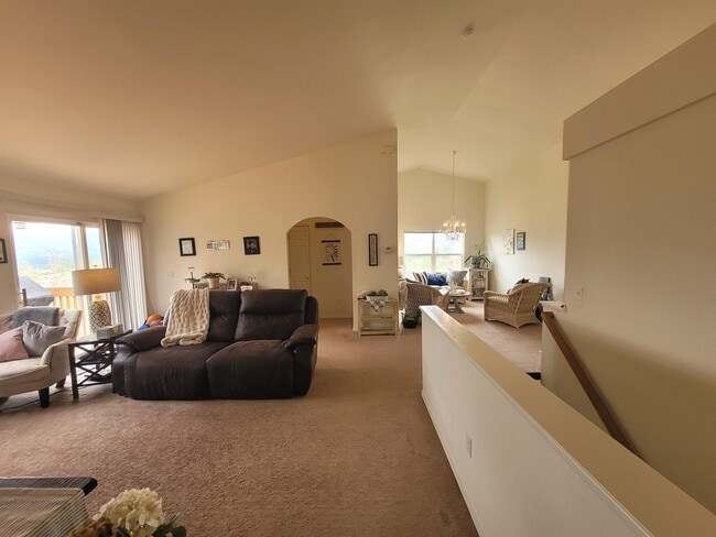 Building Photo - 97 Misty Creek Dr