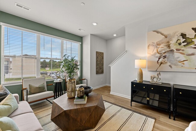 Building Photo - 1206 Harper Lndg