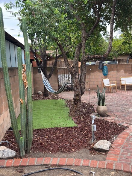 Backyard - 11305 Sheldon St