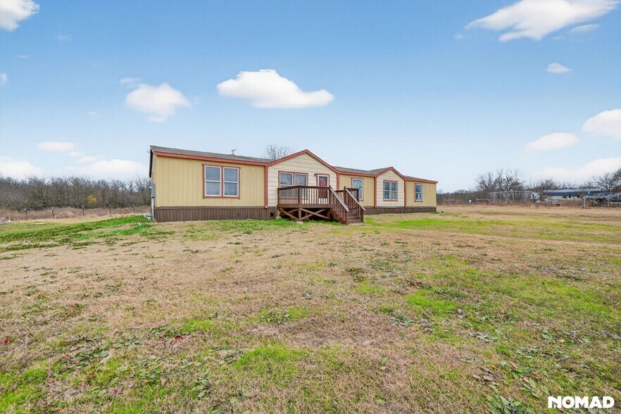 Building Photo - 1658 Reynolds Ln