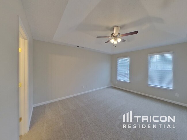 Building Photo - 4460 Brookridge Dr SW