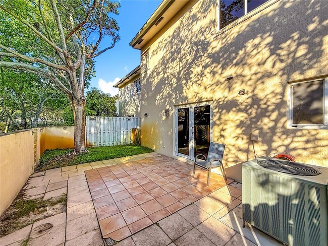 Building Photo - 5955 SW 99th Terrace