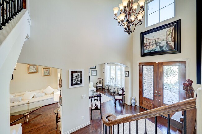 Building Photo - 14207 Bay Cliff Ct