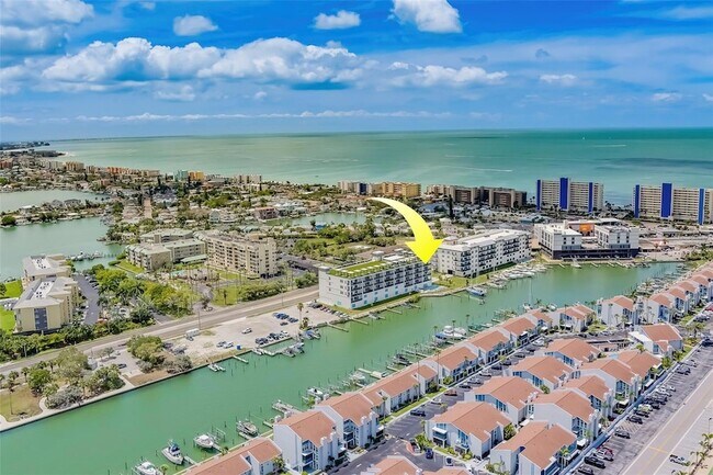 Building Photo - 400 150th Ave