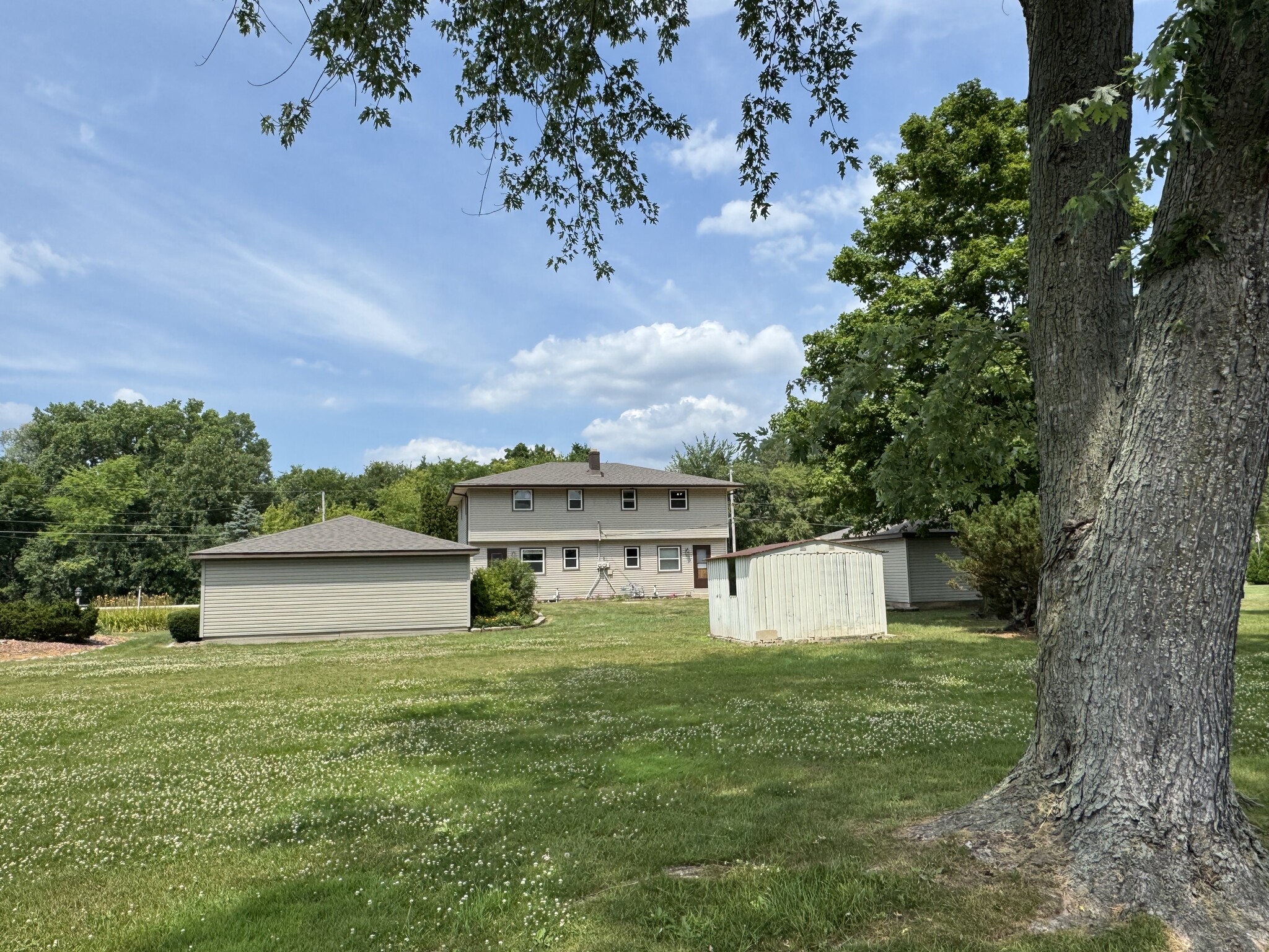 Building Photo - 23123 Rasmusson Dr