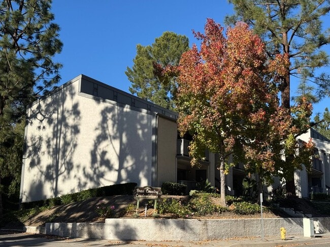 Building Photo - Beautiful 2Bd/2Ba Condo w/2 Reserved Parking Spaces, Extra Storage and Patio in Fullerton!