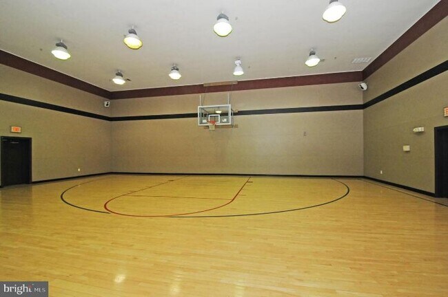 Building Photo - 9486 Virginia Center Blvd