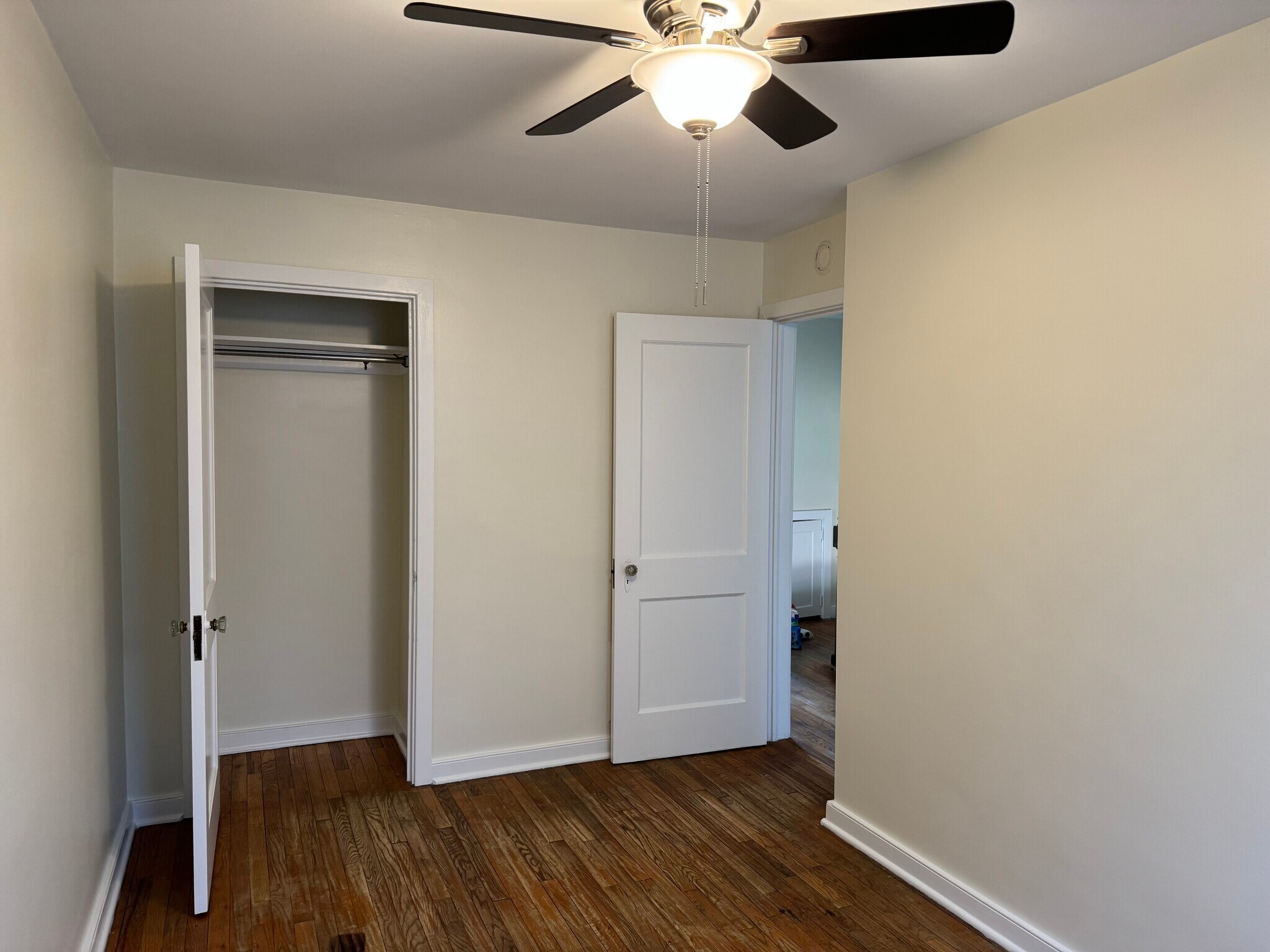 Bedroom 2 - 825 Saint Joseph St