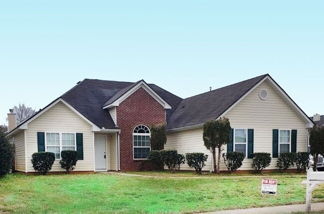 Building Photo - Ellington Village Subdivision 3BR 2BA Home