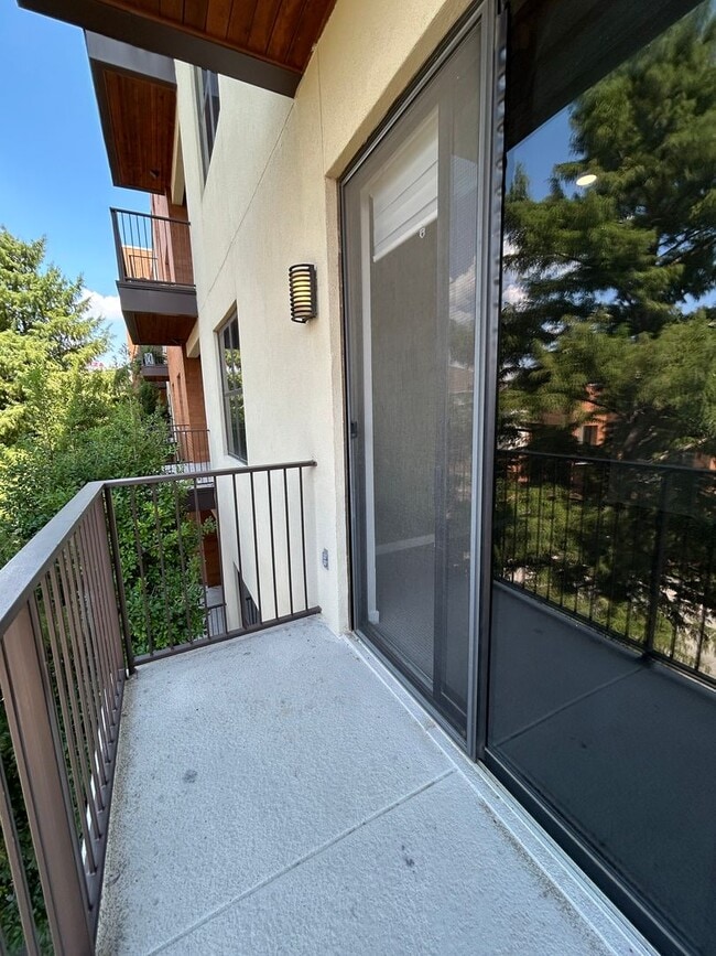 Building Photo - "Fort Worth Texas Condo for Rent"