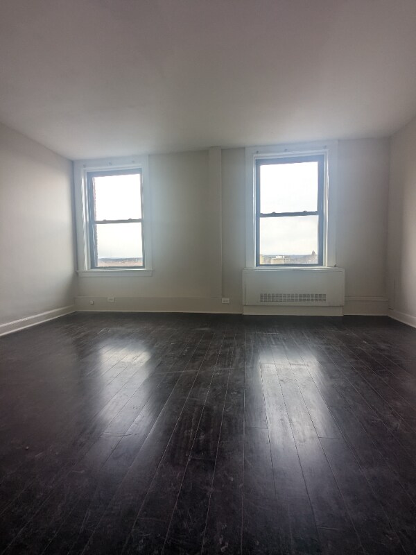 Building Photo - 140 Chestnut St