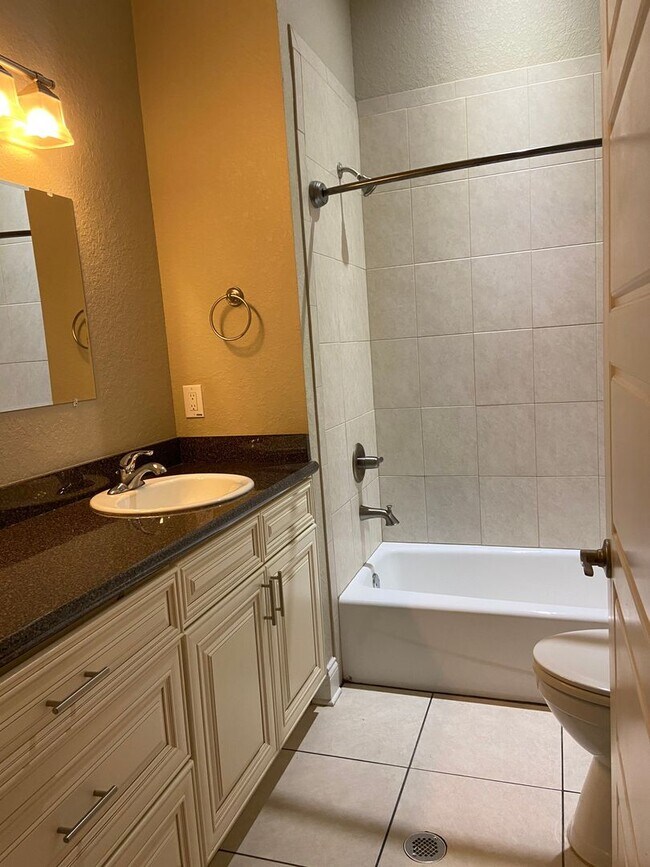 Building Photo - Park Place-310