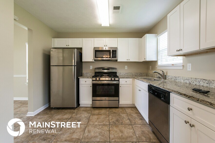 Building Photo - 3408 Newgold Ter