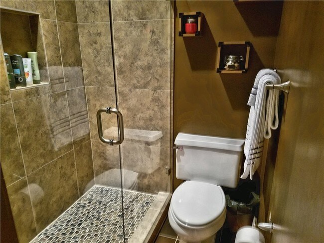 Building Photo - 1404 Norwalk Ln