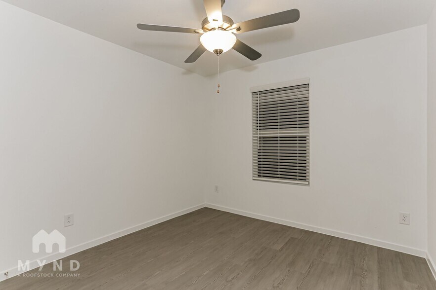 Building Photo - 10120 Dalgreen Cir
