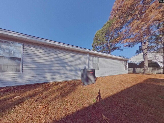 Building Photo - 3 Glen Knoll Ct