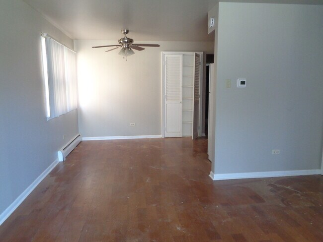 Building Photo - 9409 S 79th Ct