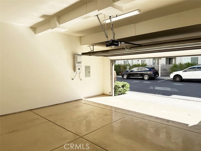 Building Photo - 1508 W Artesia Square