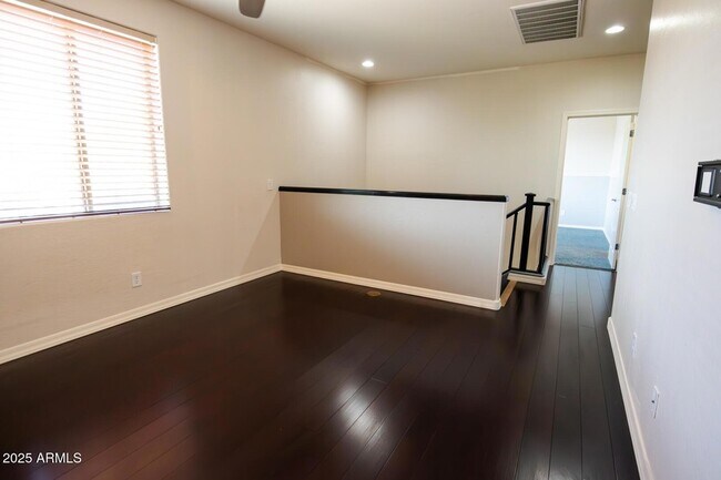 Building Photo - 4522 W Ravina Ln