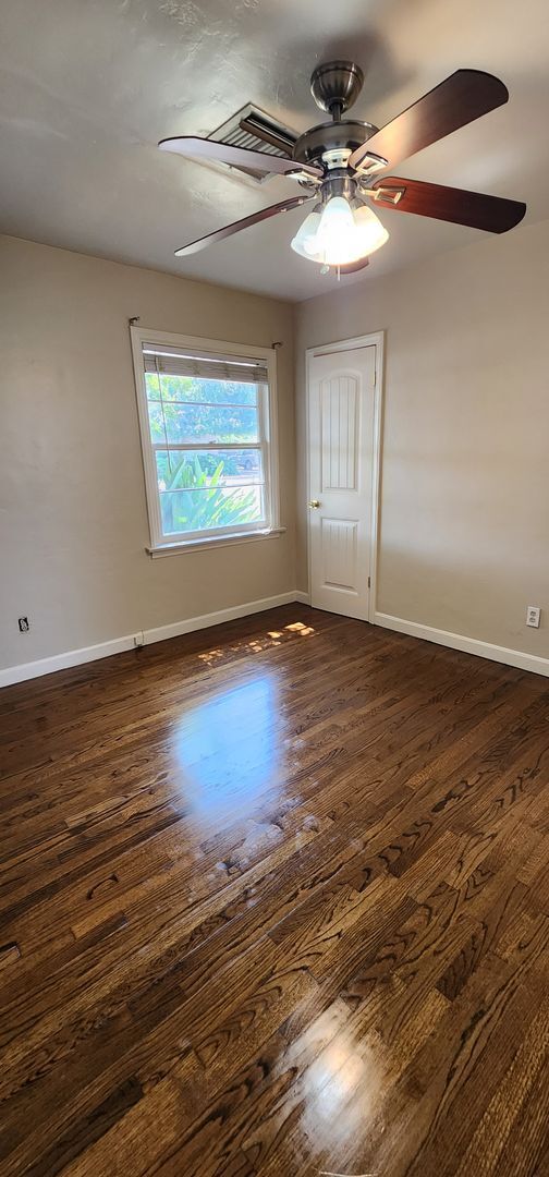 Building Photo - $500 REBATE!! Gorgeous Lemon Grove home with Vintage character!