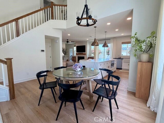 Building Photo - 8992 Trumpets Ct
