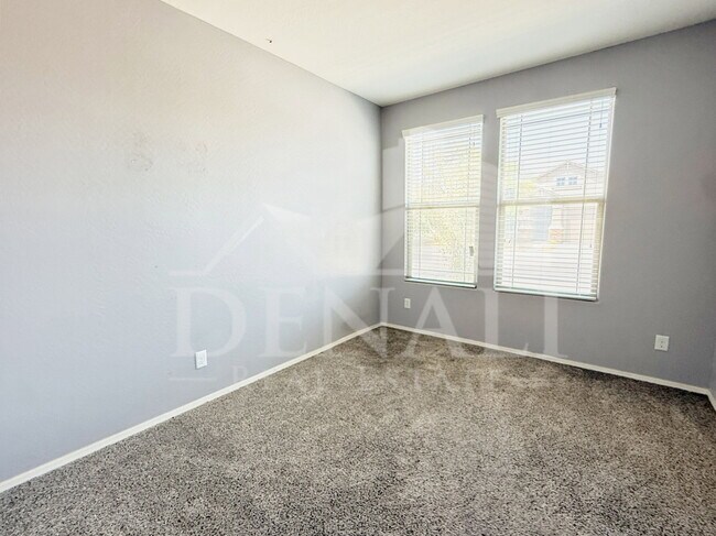 Building Photo - 5231 W Leodra Ln