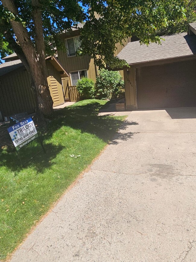 Primary Photo - Cozy 3 Bedroom Townhome Near CSU