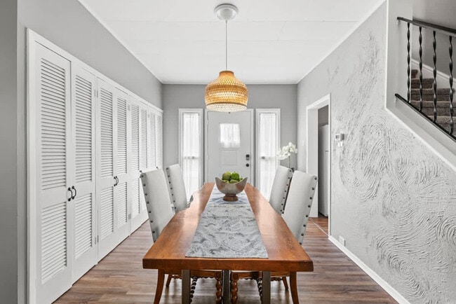 Building Photo - 16806 Pilgrim Ave