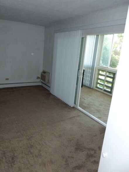 Balcony Entrance - 745 S Alton Way