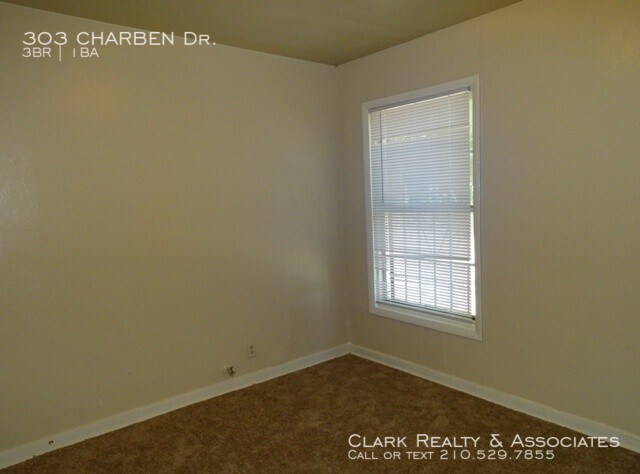 Building Photo - 303 Charben Dr., San Antonio, TX. 78237