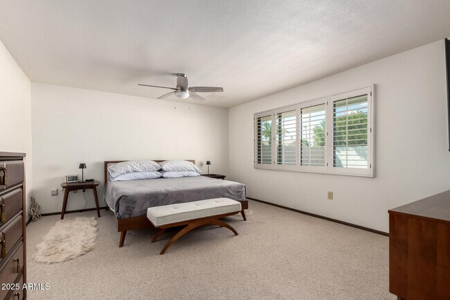 Building Photo - 12646 W Limewood Dr