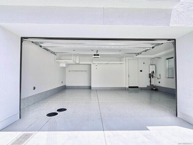 Building Photo - 2630 Everly Dr