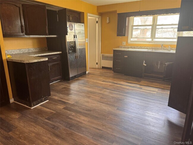 Building Photo - 116 Williams Ave